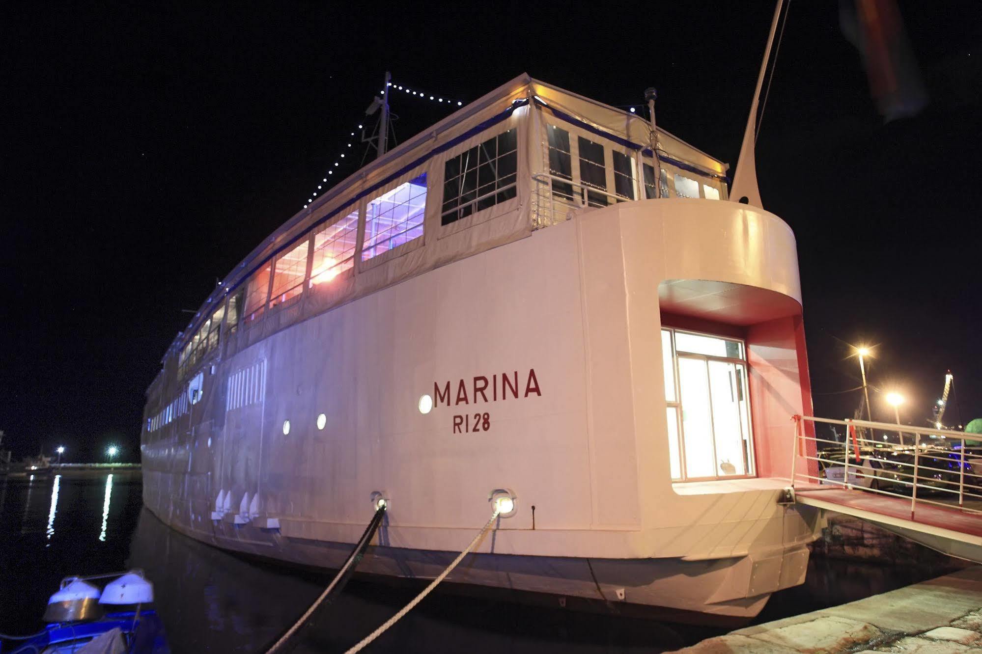 Botel Marina Rijeka Exterior photo